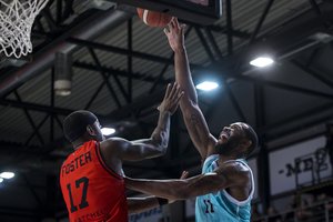 „Vilkų“ kautynėse Vilniuje „Rytas“ neapgynė savo tvirtovės nuo keršto siekusios „Wolves“ ekipos