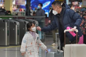 Vienoje Kinijos provincijoje 90 proc. žmonių yra užsikrėtę COVID-19