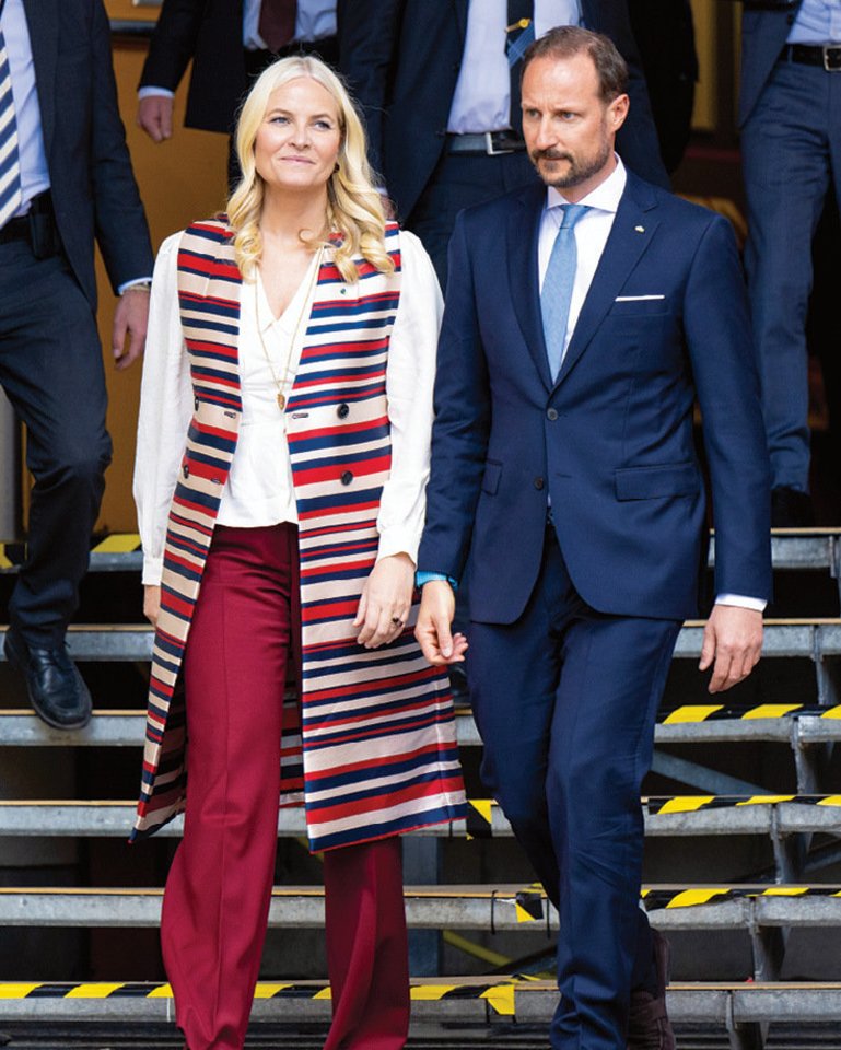  Norvegijos princas Haakonas ir jo sutuoktinė Mette Marit.