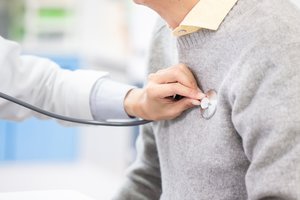 Kardiologė pasakė, kaip nepražiūrėti širdies ligos: dažnas apsigauna dėl šios priežasties