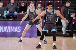 Tritaškiais prapliupęs G. Juanas vedė „Wolves“ klubą į pergalę