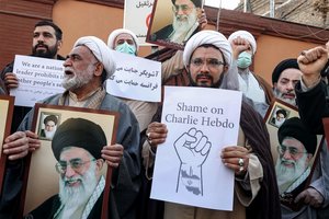 Libano „Hizbollah“ smerkia „Charlie Hebdo“ karikatūras