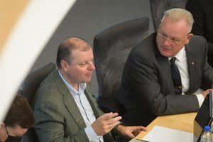 Iškrapštyti iš posto A. Stončaitį sumanę valdantieji griebiasi paskutinio šiaudo: reiškia nepasitikėjimą