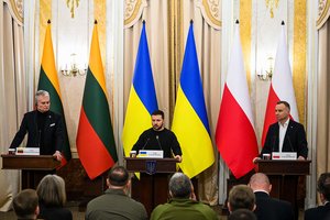 Geros žinios iš Lvovo: A. Duda pranešė apie „Leopard“ tankų perdavimą Ukrainai