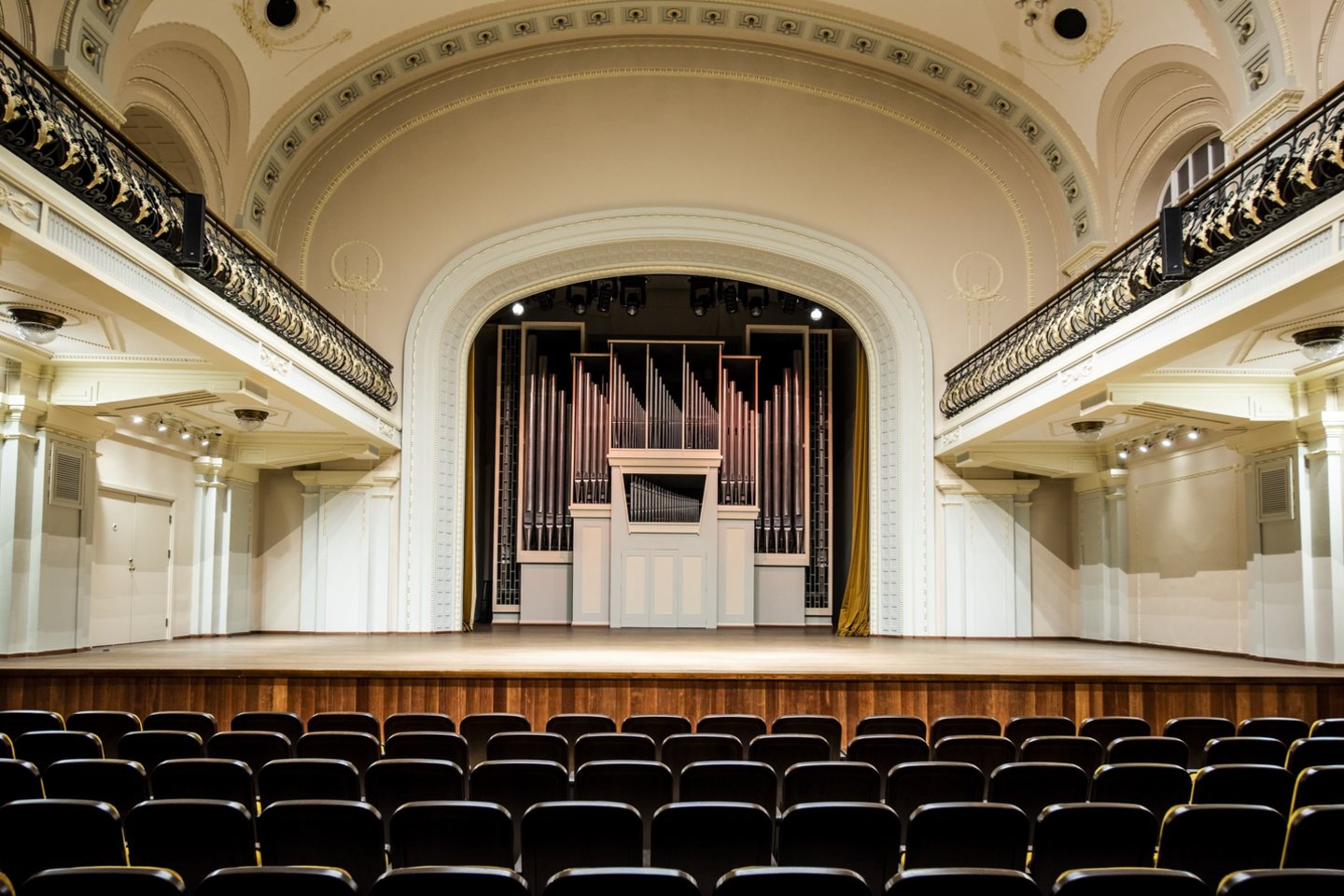 Filharmonijos Vargon 60 me iui Instrument Karaliaus Koncert Ciklas Filharmonijos Vargon 60 me iui Instrument Karaliaus Koncert Ciklas