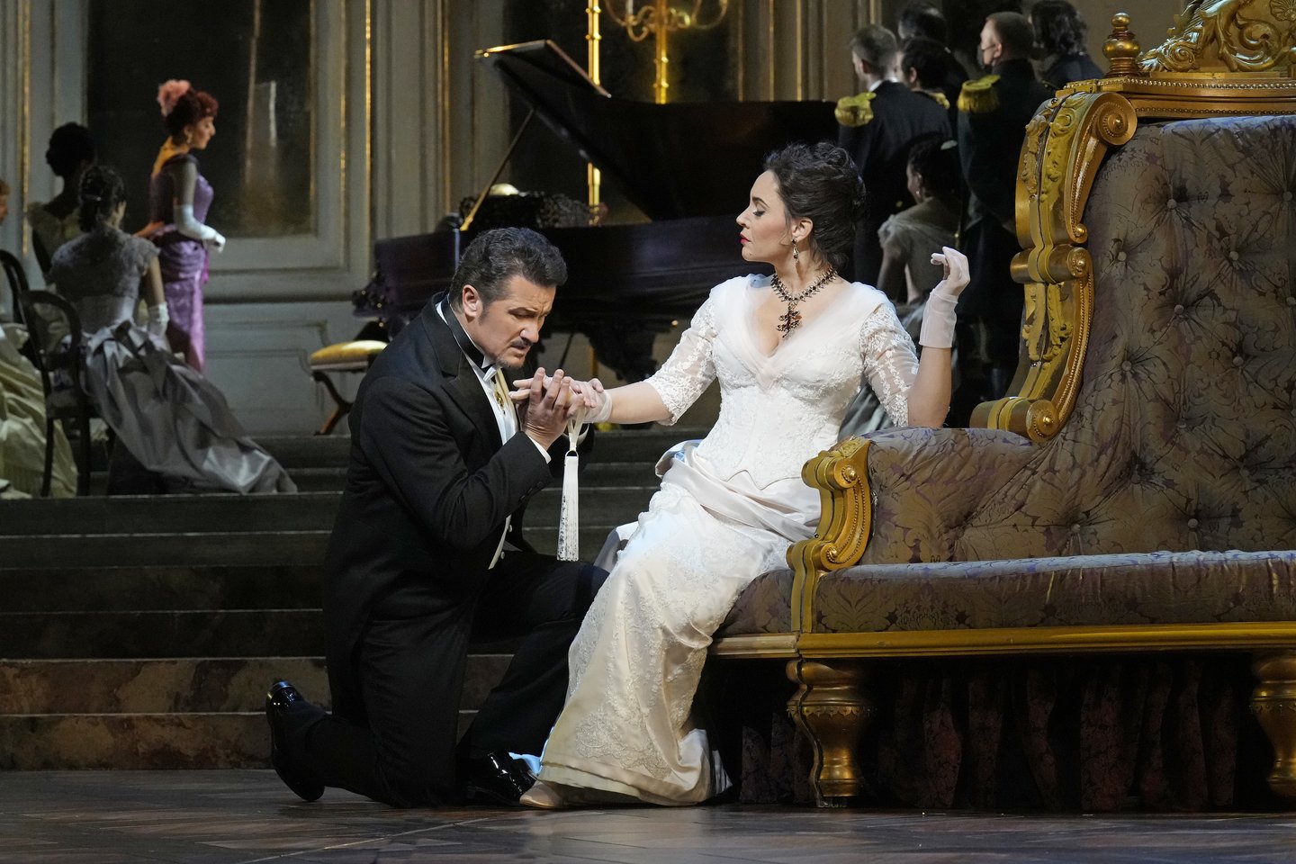  Scena iš spektaklio.<br>  „Metropolitan Opera“ nuotr.