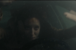 Aktorė Gabija Siurbytė automobilyje po vandeniu: „Leiskite įkvėpti!“