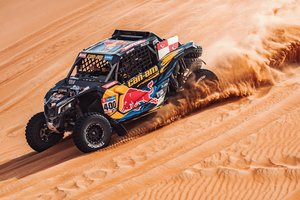 Lyderiaujantis Rokas Baciuška sako neturintis laiko ilsėtis, tačiau su ekipažu neapleidžia svarbaus prioriteto