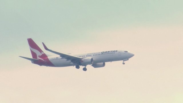  Sidnėjuje nusileido lėktuvas, ore pasiuntęs pavojaus signalą