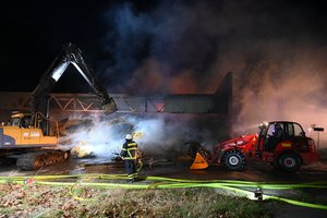 Armėnijoje per gaisrą kareivinėse žuvo mažiausiai 15 karių
