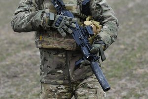 Sakartvele buvęs kariškis nušovė penkis žmones ir nusižudė