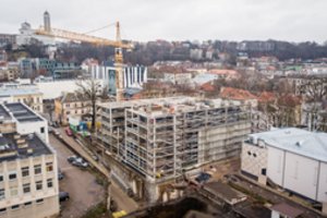 Pavasarį Kauno centre bus baigta statyti daugiaaukštė automobilių saugykla
