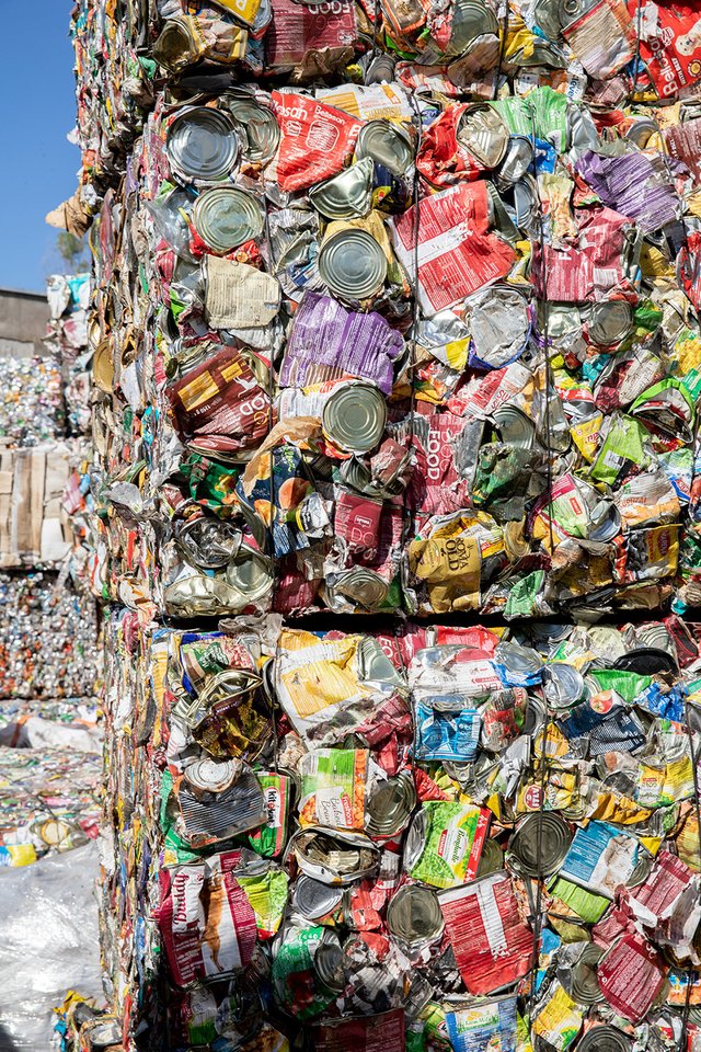 Rūšiavimo konteineriuose atsiduria apie 30 proc. netinkamų atliekų.<br>Pr. siuntėjų nuotr. 