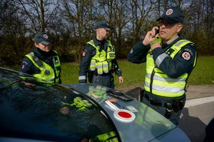 Kelių pareigūnai atskleidė, kurioms vietoms skirs ypatingą dėmesį: labiausiai stebės vieną įprotį
