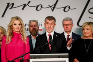 Kandidatas į Čekijos prezidentus teigė, jog nesiųstų karių padėti Lenkijai ir Baltijos šalims