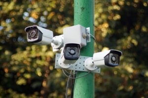 Nuo tobulėjančios vaizdo analitikos iki debesijos: ką 2023-ieji žada vaizdo stebėjimo sistemų srityje?