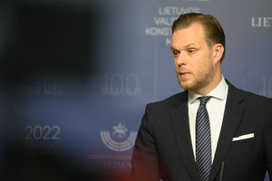 Kritikos sulaukęs G. Landsbergis paaiškino, kodėl užtruko sureaguoti į K. Bartoševičiaus skandalą