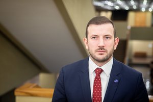 V. Sinkevičius: svarstomi būdai stabdyti Rusijos bandymus apeiti sankcijas per kitas valstybes