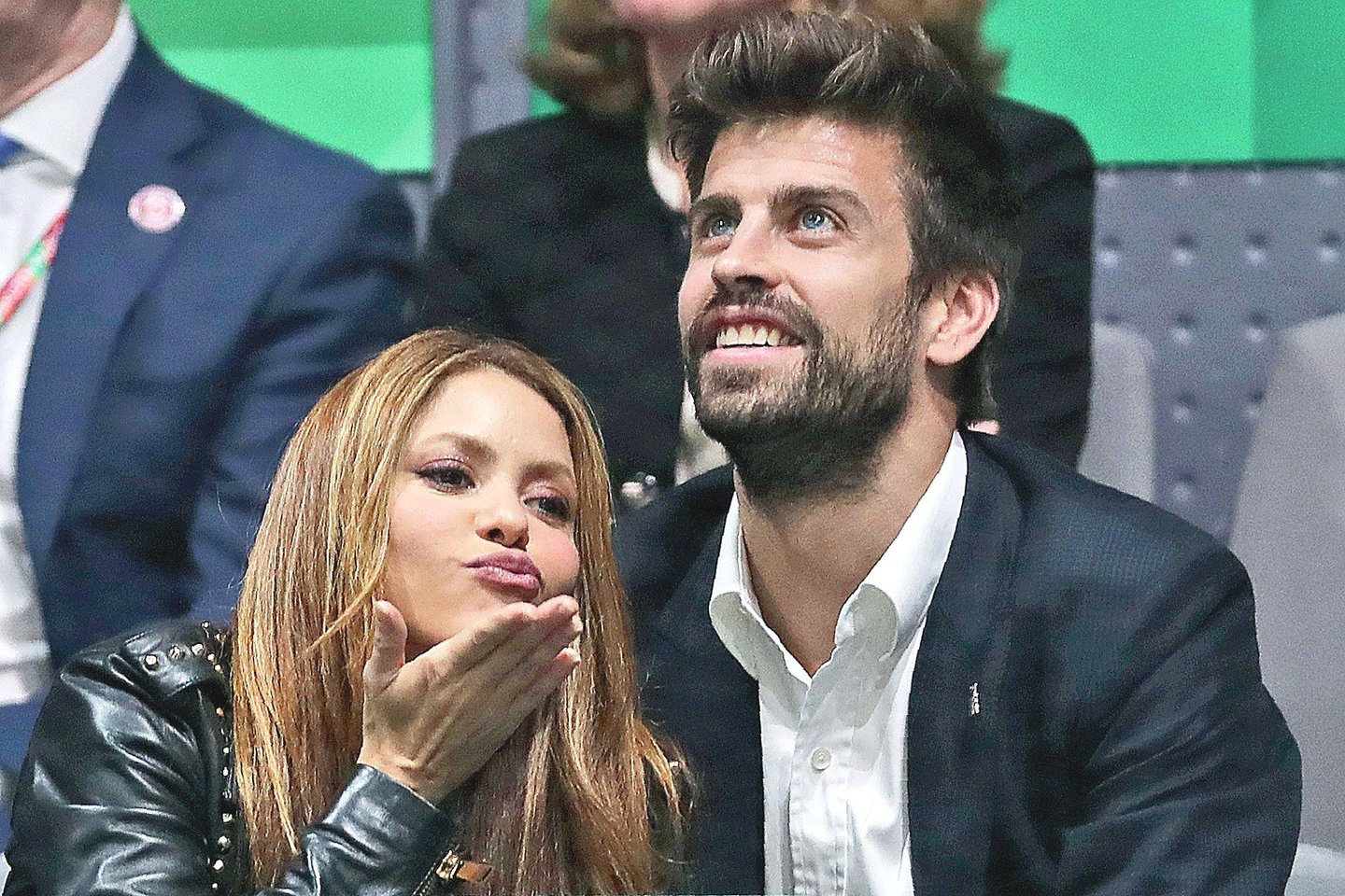Kolumbietė dainininkė Shakira savo širdgėlą ir pyktį dėl žlugusios santuokos su futbolo žvaigžde katalonu G.Pique dabar išlieja savo naujose dainose.<br>AP/„Scanpix“ nuotr.