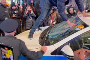 JAV Memfio miestas paskelbė incidento, kai policija mirtinai sumušė žmogų, įrašus