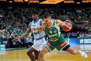 Kartus „Žalgirio“ atsisveikinimas su M. Kalniečiu: LKL lyderiai krito prieš Jonavos „CBet“
