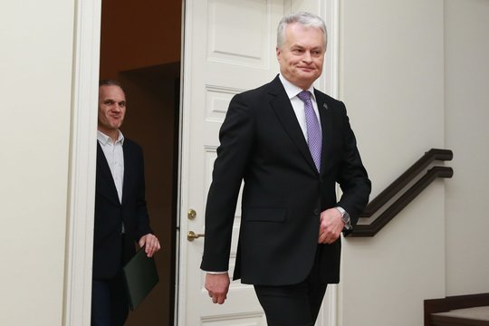 G. Nausėda: raudonosios linijos tiekiant ginkluotę Ukrainai privalo būti peržengtos