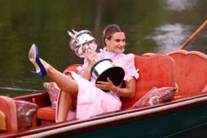 Neutralių sportininkų nebūna: po A. Sabalenkos triumfo Australijoje patenkintas A. Lukašenka sakė tostus jos garbei