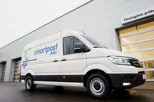 „Itella“ pakeliui į žalesnę ateitį: siuntas pristatys ir elektriniais mikroautobusais