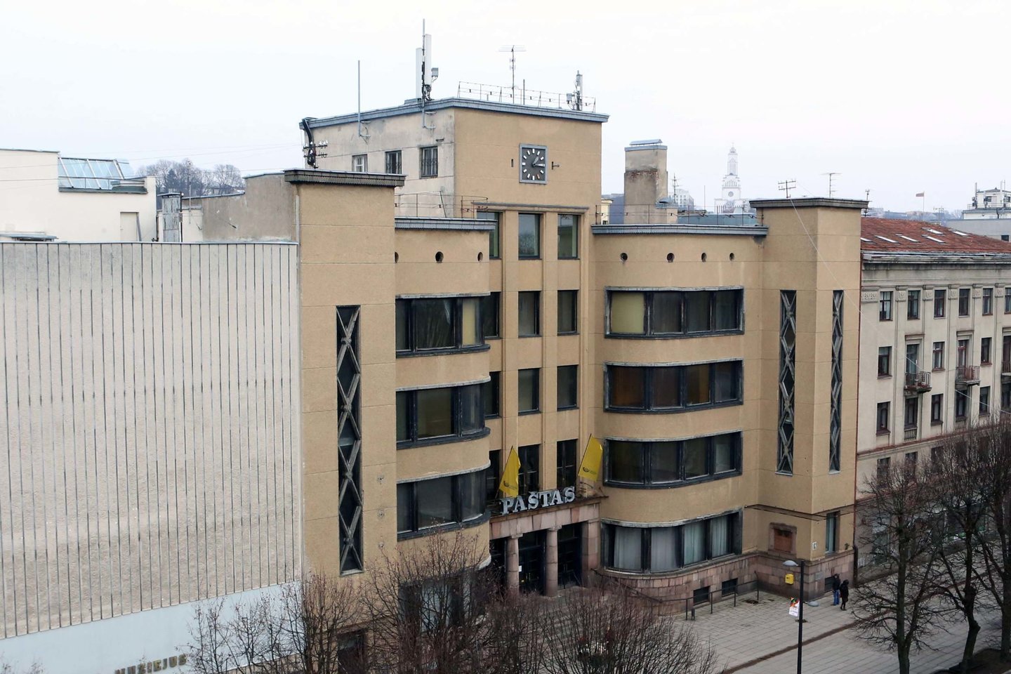 Vietoj centrinio Kauno pašto ketinama įsteigti Nacionalinį architektūros institutą.<br>M.Patašiaus nuotr.
