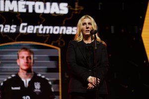 Kauno sporto halėje – Lietuvos futbolo Metų apdovanojimai: svarbiausią titulą pelnė E. Gertmonas