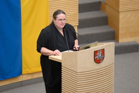 Parlamentarių siūlymas: valstybės lėšomis reklamuoti donorystę, donoro korteles siūlyti ir vairuotojams