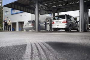 Būtina žinoti visiems vairuotojams: įsigalioja nauji techninės apžiūros reikalavimai