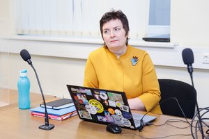 Šeši milijonai greitiesiems testams atsirado žaibo greičiu: „Kas gi vyko tarp 9 ir 16 valandos?“