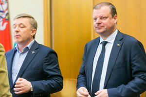 Valstiečius „supuvusiais vertybininkais“ išvadinęs S. Skvernelis planų neatsisako: parašus rinks iš naujo