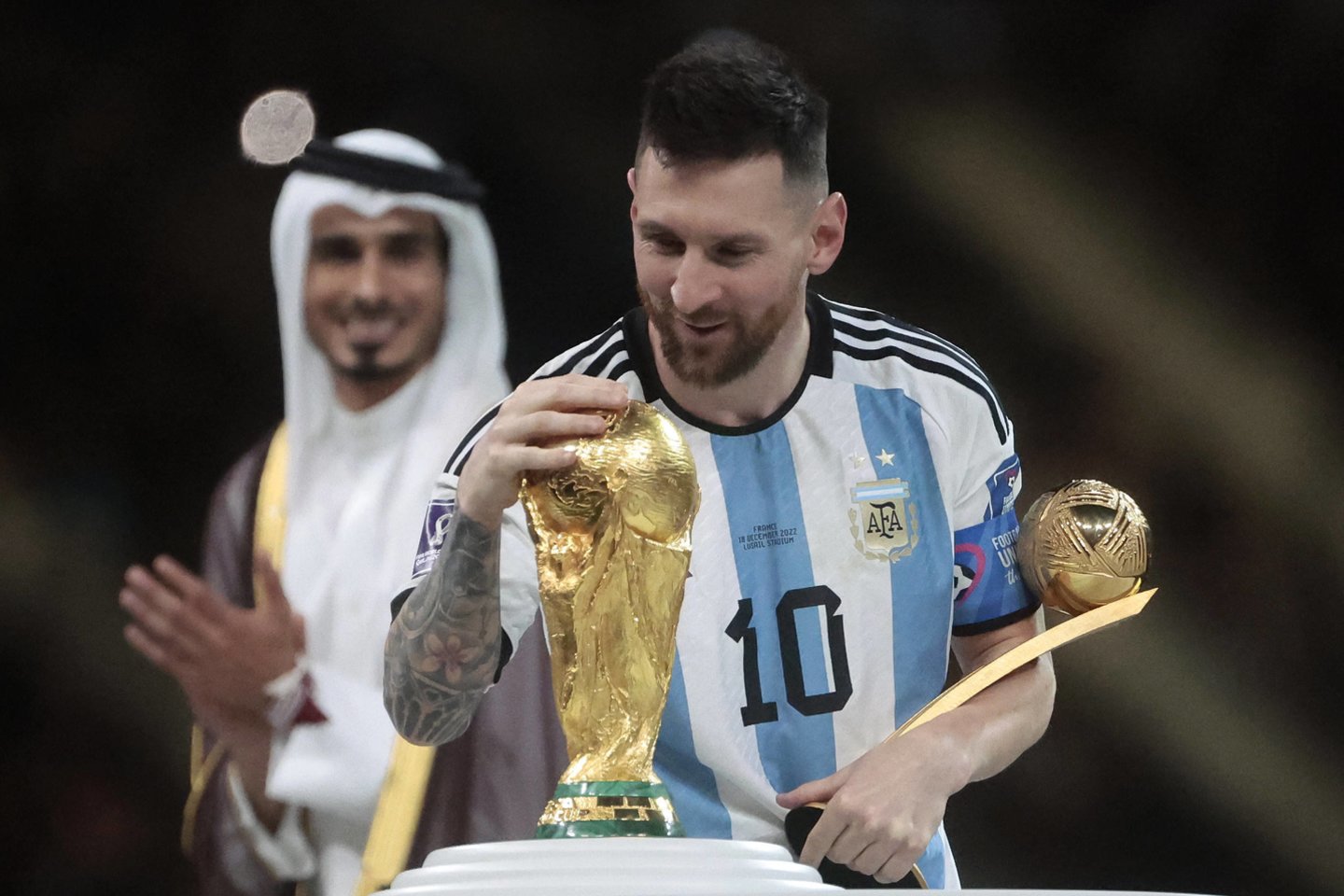  Lionelis Messi tapo pirmąkart pasaulio čempionu būdamas 35 metų.<br> AFP/Scanpix.com nuotr.