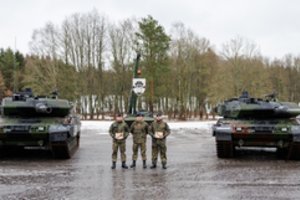 Žiniasklaida: Vokietijos bendrovės siūlo perduoti Ukrainai dešimtis tankų „Leopard 1“