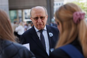 Ar K. Bartoševičiui buvo nutekinta informacija sužinoti siekiančiai opozicijai – A. Kubiliaus kirtis: nebevarkite