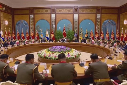 Šiaurės Korėjos atsakas Pietų Korėjai ir JAV: žada išplėsti ir suintensyvinti karines pratybas