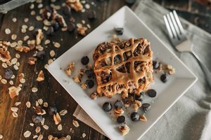 Avižinių dribsnių ir bananų apkepas: paruošti nesudėtinga, o rezultatas patiks visai šeimai