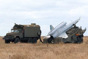 Ataka nepavyko, bet rusai smarkiai sunerimę: kas per ginklas yra „Tu-141 Striž“?