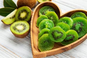 Kardiologas pabrėžė: šie 5 mitybos įpročiai gali išgelbėti jūsų širdį