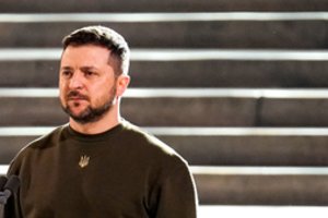 V. Zelenskis Paryžiuje susitiks su E. Macronu ir O. Scholzu, ketvirtadienį – laukiamas Europos Parlamente