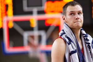 Dėl gėjus niekinančio komentaro pavėluotai sukurpta byla lyg karšta bulvė keliavo iš vienų į kitų teisėjų rankas