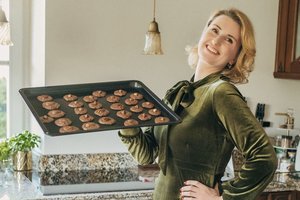 Šokoladiniai grikių sausainiai be glitimo: V. Kurpienė pasidalijo itin gardaus skanėsto receptu