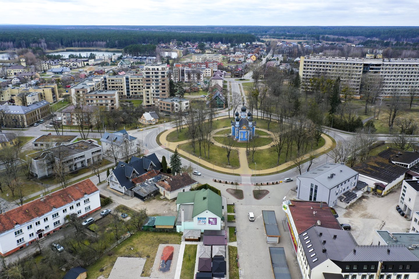 Druskininkuose, kaip ir kituose Lietuvos kurortuose, dauguma poilsiautojų yra mūsų šalies gyventojai.<br>V.Ščiavinsko nuotr.
