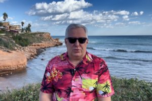 Žinomas iliuzionistas Arvydas Stonys su žmona apsigyveno Ispanijoje: „Vaikai užauginti“