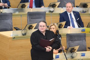 Opozicijai nepavyko: laikinoji tyrimo komisija dėl K. Bartoševičiaus skandalo nebus steigiama