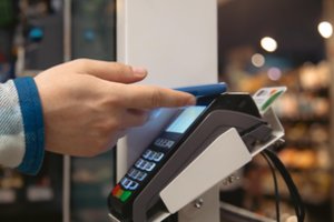 Lojalumo programos Baltijos šalyse: pirkėjams vis svarbiau darosi ne tik konkreti nuolaida