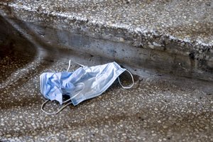 COVID-19 statistika: užsikrėtė 289 asmenys, vienas žmogus mirė