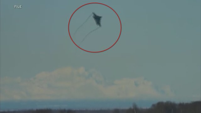 JAV naikintuvas virš Kanados numušė neatpažintą skraidantį objektą